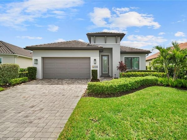 4048 Pegasus WAY, NAPLES, FL 34120