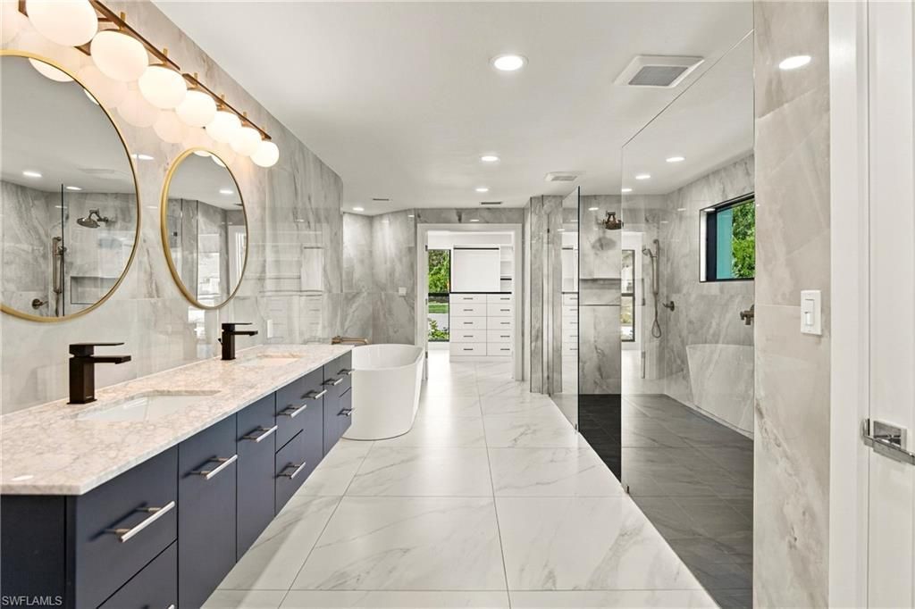 620 Carica Rd , Naples, FL 34108 Photo