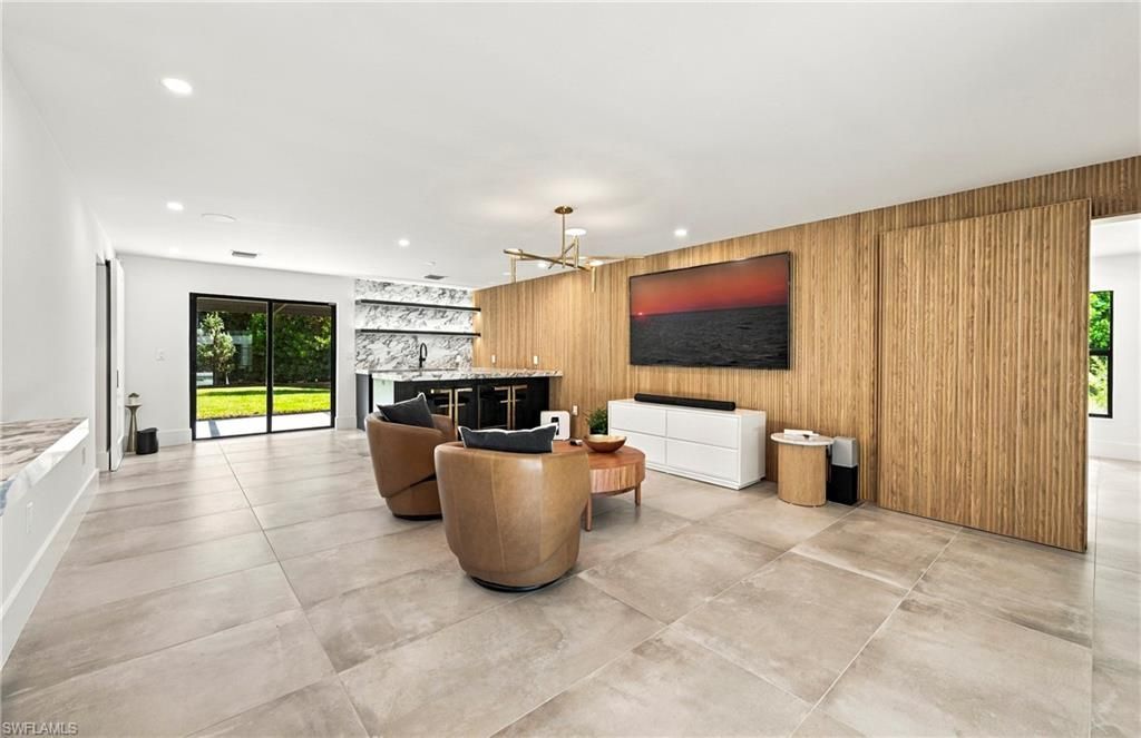 620 Carica Rd , Naples, FL 34108 Photo