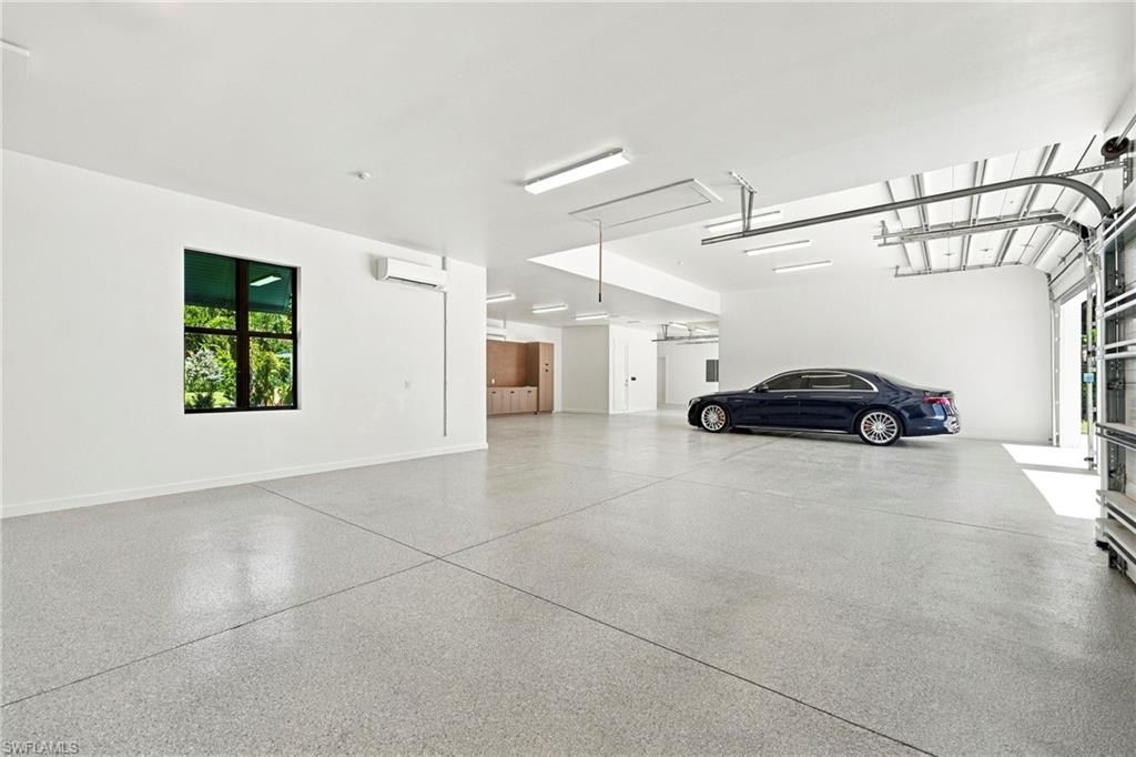 620 Carica Rd , Naples, FL 34108 Photo
