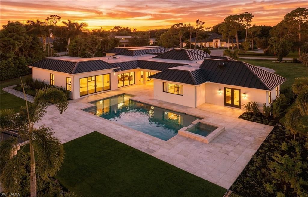 620 Carica Rd , Naples, FL 34108 Photo