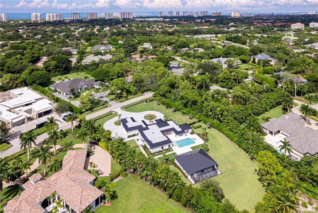 620 Carica Rd , Naples, FL 34108 Photo