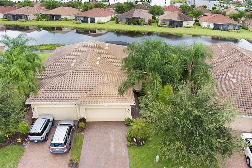 2034 Tamarron Ln, Naples, FL 34120 Photo