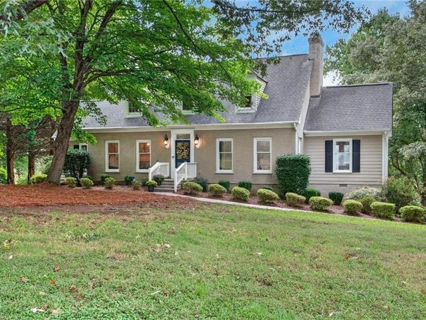 3907 Buncombe Drive, Greensboro, NC 27407
