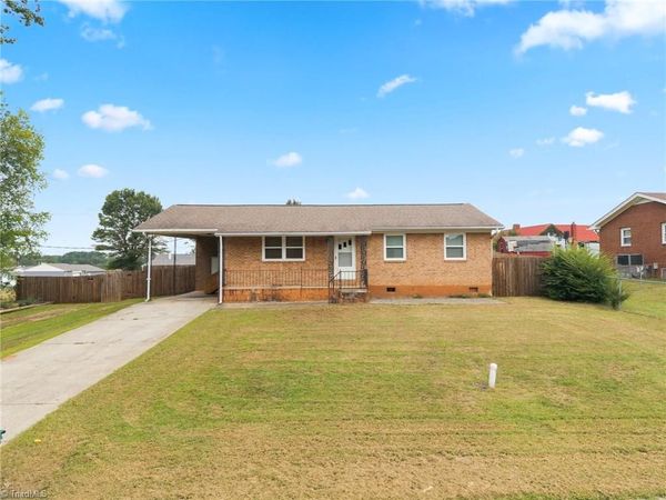 1035 Maryland Avenue, Eden, NC 27288