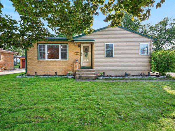 713 Powers Avenue, Madison, WI 53714