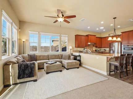 615 Lefevre Dr, Folsom, CA 95630 Photo
