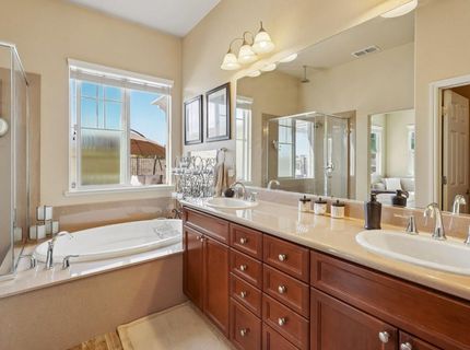 615 Lefevre Dr, Folsom, CA 95630 Photo