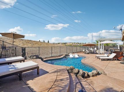 615 Lefevre Dr, Folsom, CA 95630 Photo