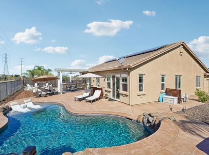 615 Lefevre Dr, Folsom, CA 95630 Photo