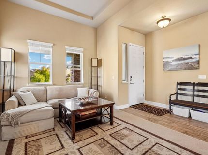 615 Lefevre Dr, Folsom, CA 95630 Photo