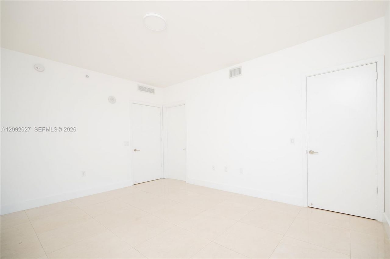 201 SW 17th Rd , Unit 701, Miami, FL 33129 Photo