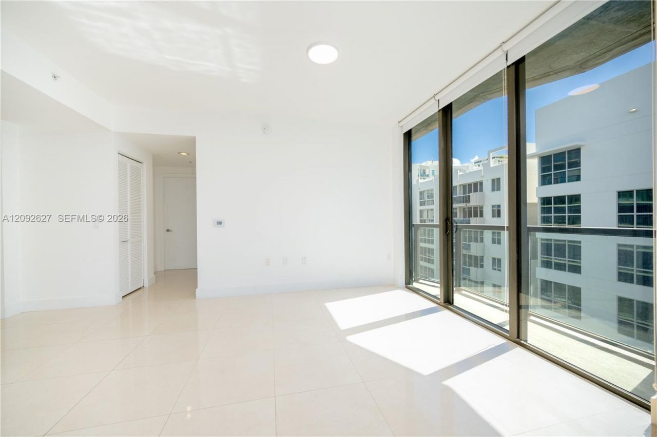 201 SW 17th Rd , Unit 701, Miami, FL 33129 Photo