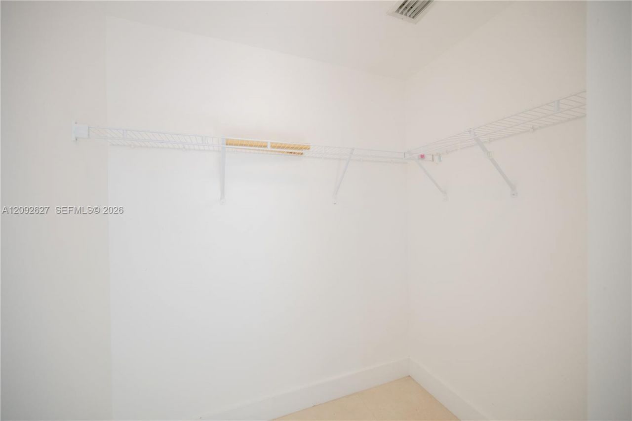 201 SW 17th Rd , Unit 701, Miami, FL 33129 Photo