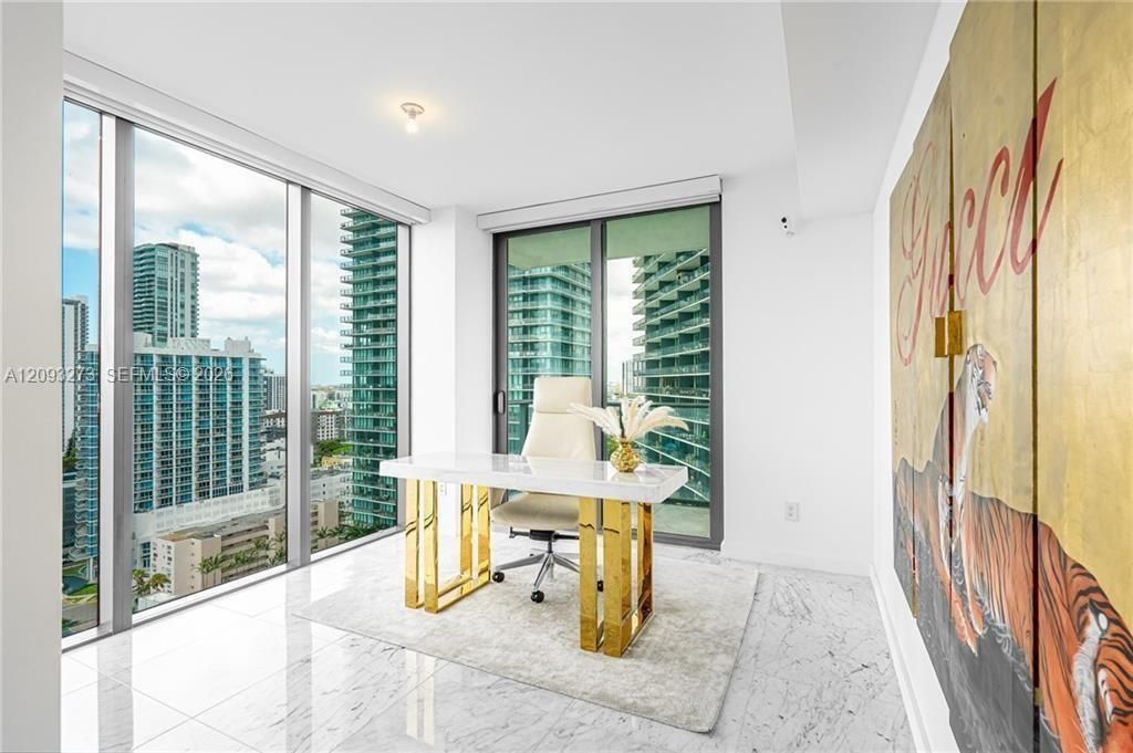 3131 NE 7th Ave , Unit 1901, Miami, FL 33137 Photo