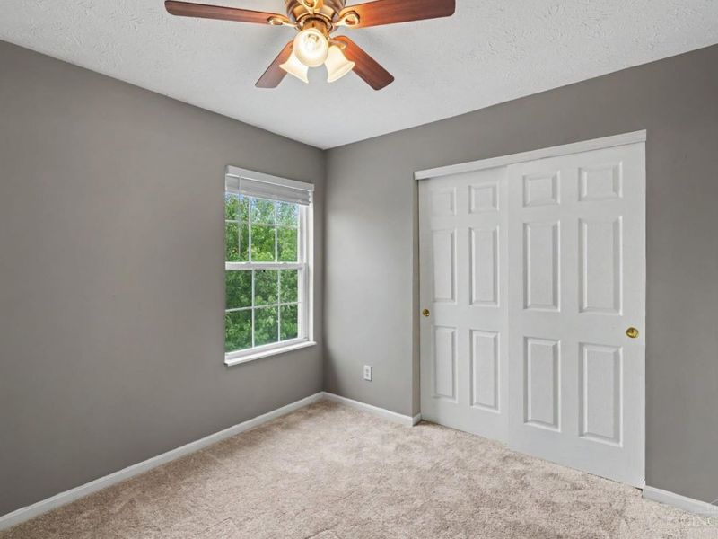 9648 Fallshill Circle, Springfield Township, OH 45231 Photo 13