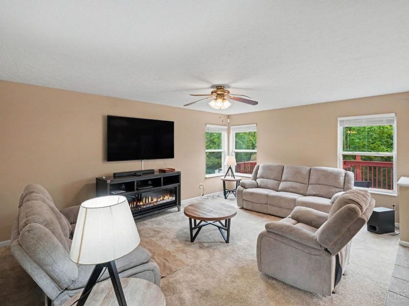 9648 Fallshill Circle, Springfield Township, OH 45231 Photo 5