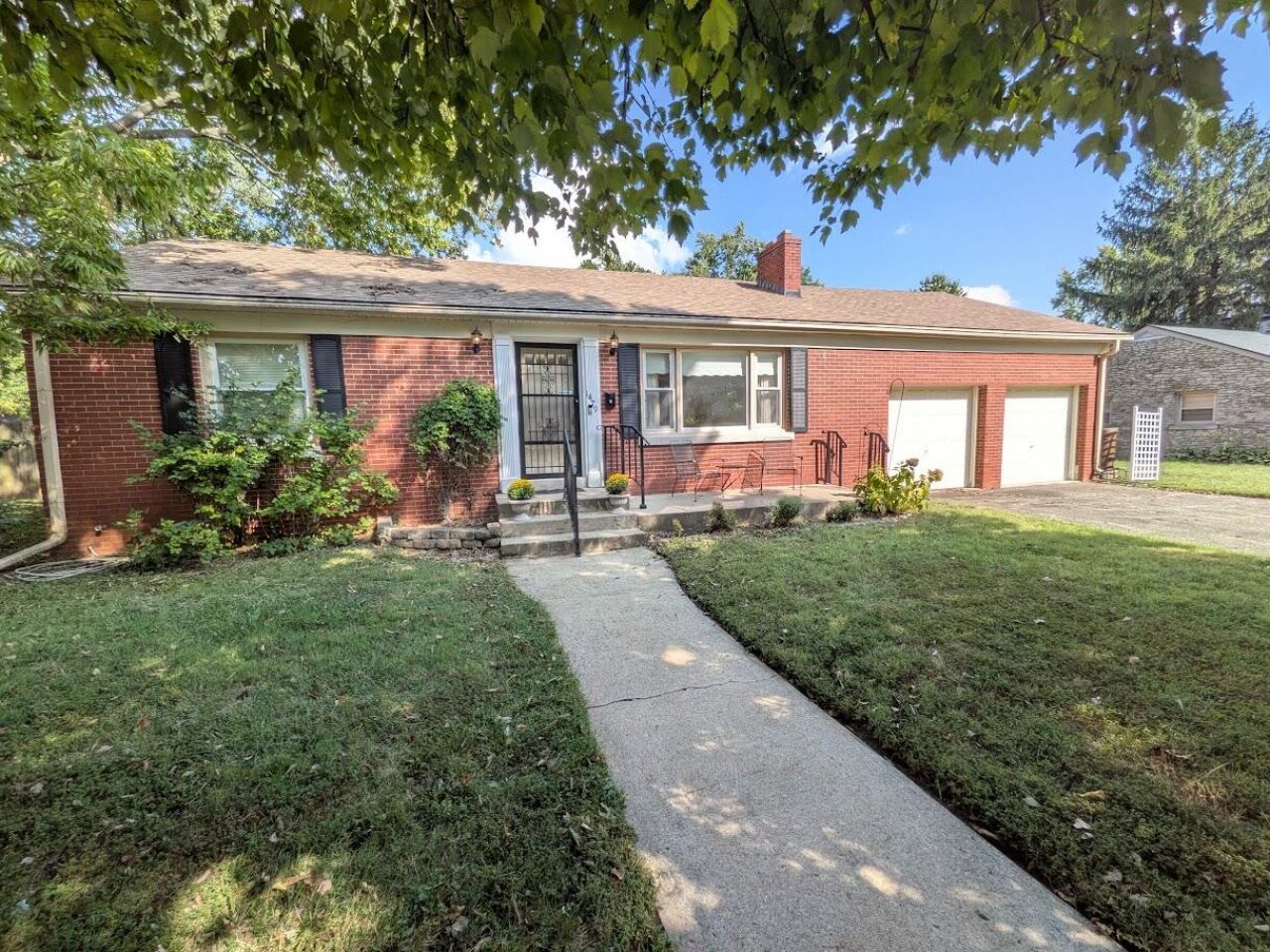 1479 N Forbes Road, Lexington, KY 40511 Main Photo