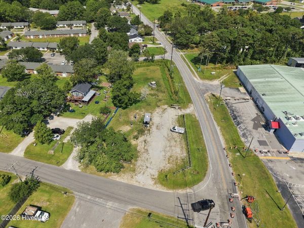 151 N Highway 101 , Beaufort, NC 28516