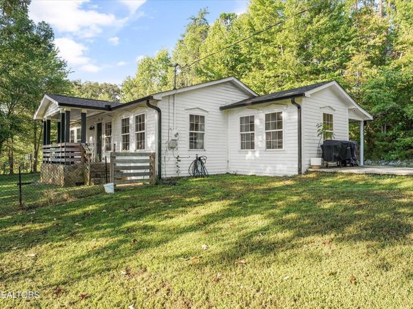 146 County Road 677, Riceville, TN 37370