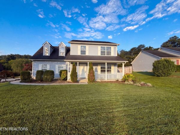 7111 Pinecroft Lane, Knoxville, TN 37914