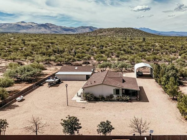 556 N CHOLLA Street, Roosevelt, AZ 85545