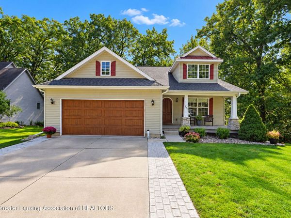 935 Marshall Street, Portland, MI 48875