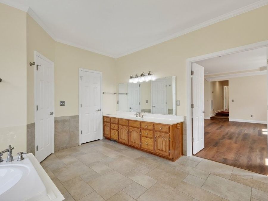 Property Image 54