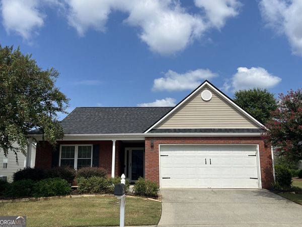 804 Village Place, Loganville, GA 30052
