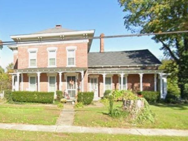 269 E Main Street , Madison, OH 44057