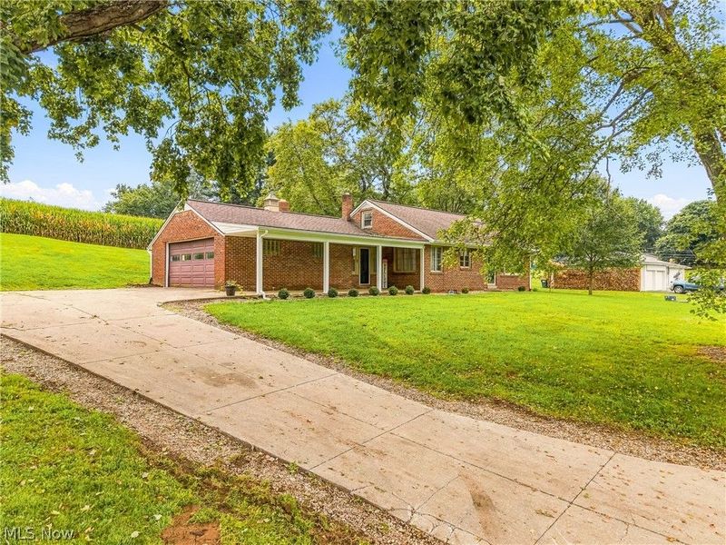 3633 Blacksnake Hill Road NE, Dover, OH 44622 Photo 3