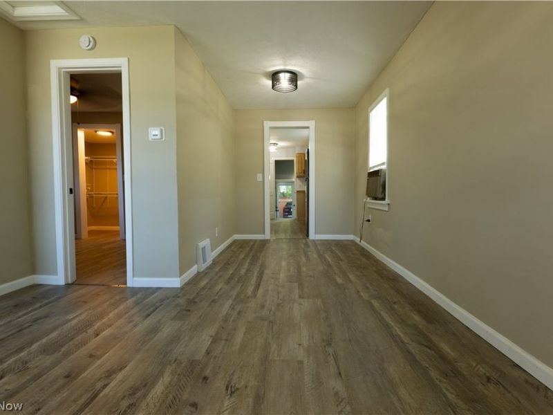 1182 Youngstown Road SE, Warren, OH 44484 Photo 16