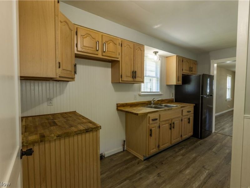 1182 Youngstown Road SE, Warren, OH 44484 Photo 9