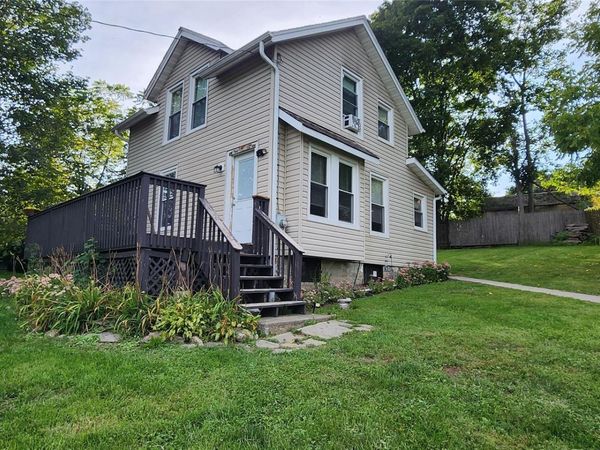 613-615 Salt Point Turnpike , Hyde Park, NY 12601