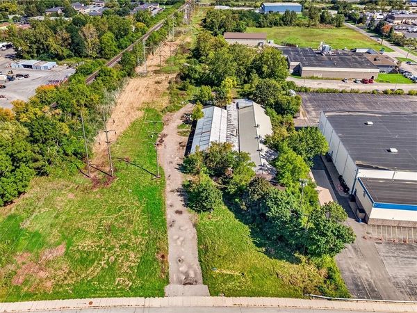 1450 E Henrietta Road , Rochester, NY 14623