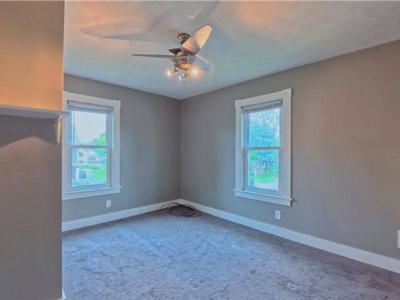 326 E Wilson Avenue, Girard, OH 44420 Photo 12
