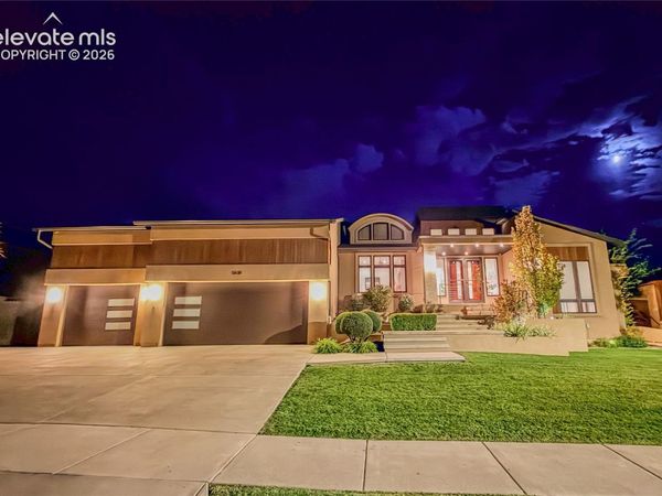 5638 Venezia Way, Pueblo, CO 81005