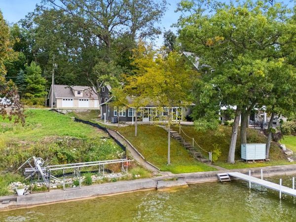 3505 W Sycamore Beach Road, Angola, IN 46703