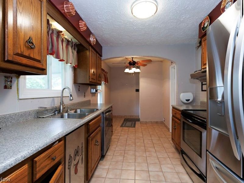 114 Sheriff Street, Elyria, OH 44035 Photo 11