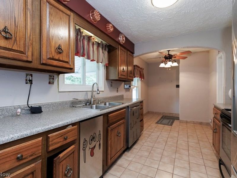 114 Sheriff Street, Elyria, OH 44035 Photo 16