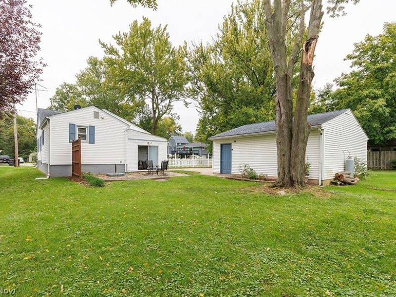 114 Sheriff Street, Elyria, OH 44035 Photo 4