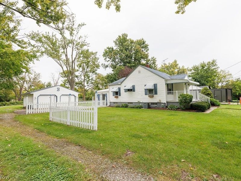 114 Sheriff Street, Elyria, OH 44035 Photo 5