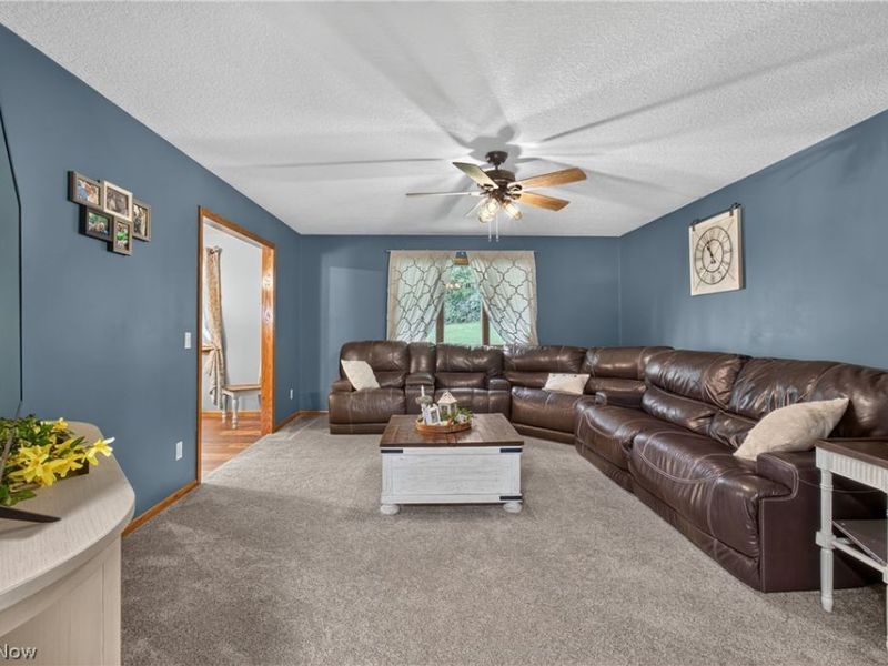 176 Jessica Drive , Dover, OH 44622 Photo 11