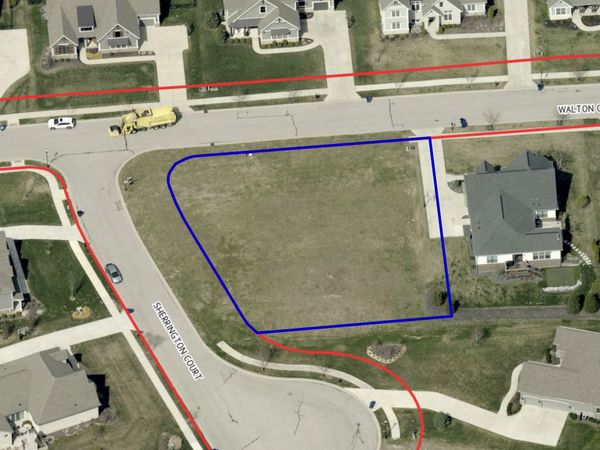 11625 Walton Crescent, Zionsville, IN 46077