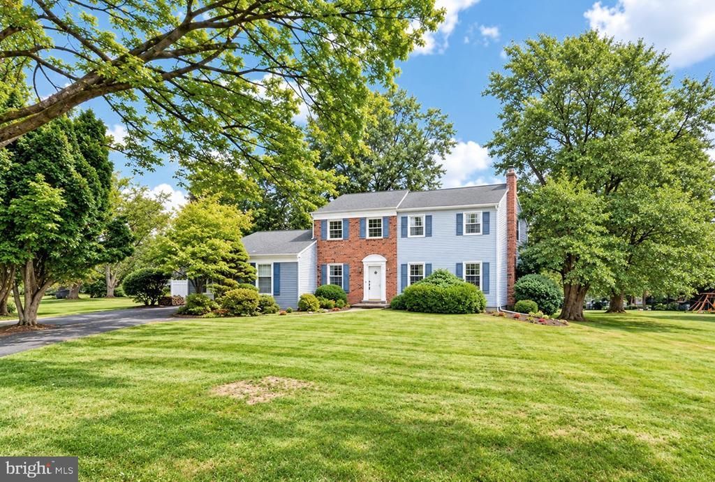 1243 UPTON CIRCLE, WEST CHESTER, PA 19380