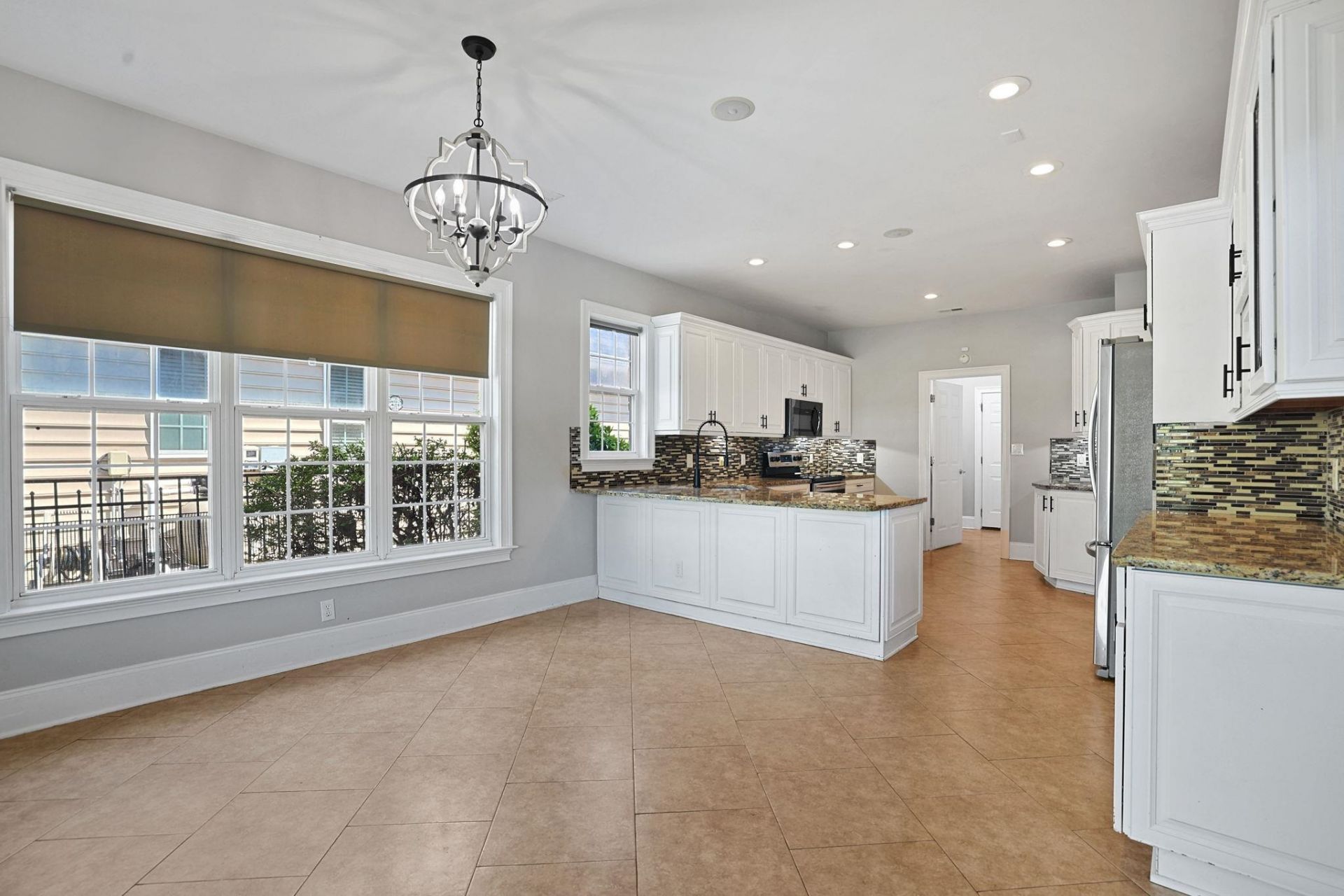 4730 Harvest Dr. Photo 11