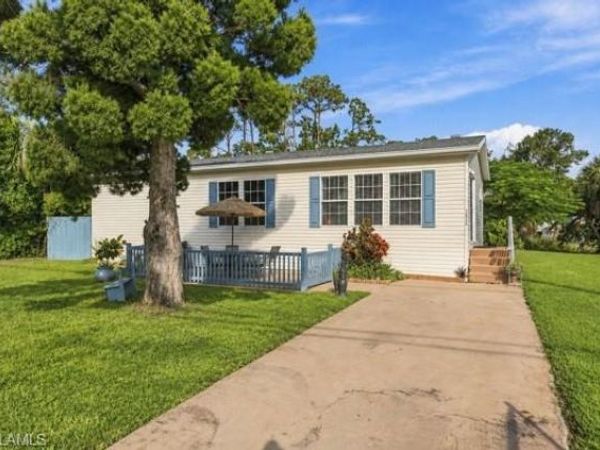 15440 Orchid DR , PUNTA GORDA, FL 33955