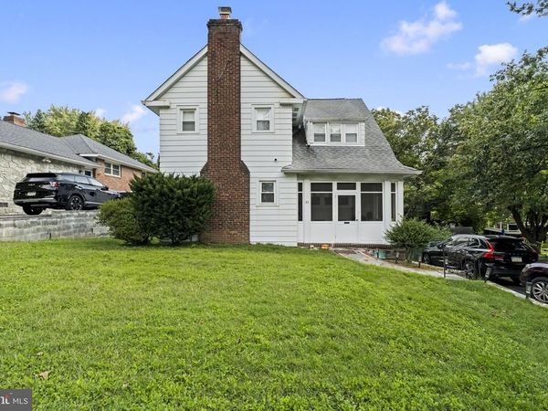 33 ROSEDALE ROAD, WYNNEWOOD, PA 19096