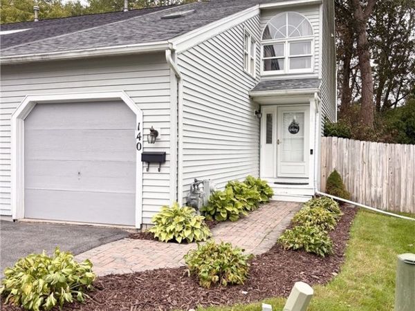 140 Memphis Street, Liverpool, NY 13088
