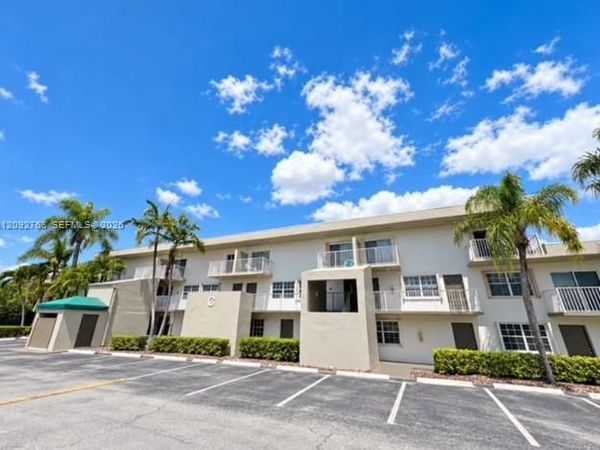 7510 SW 152nd Ave , Unit C201, Miami, FL 33193